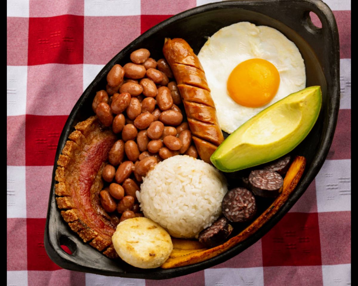 Moda Bandeja paisa 