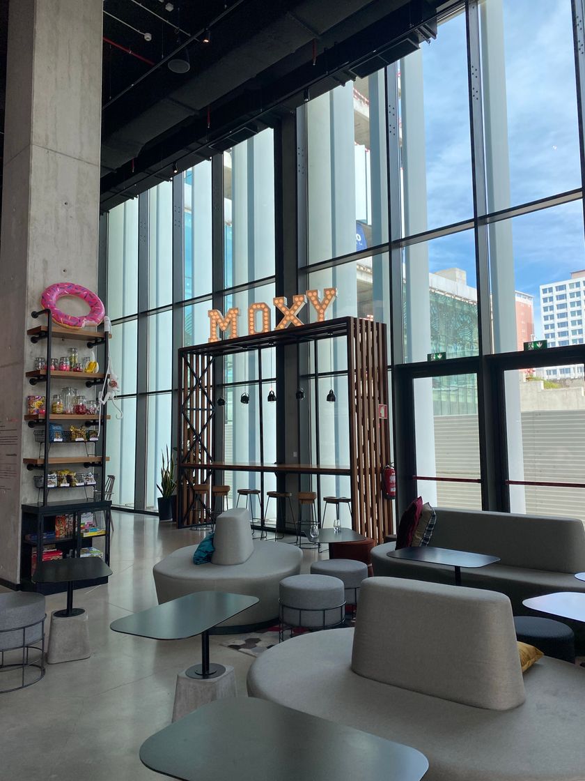 Place Moxy Lisboa Oriente