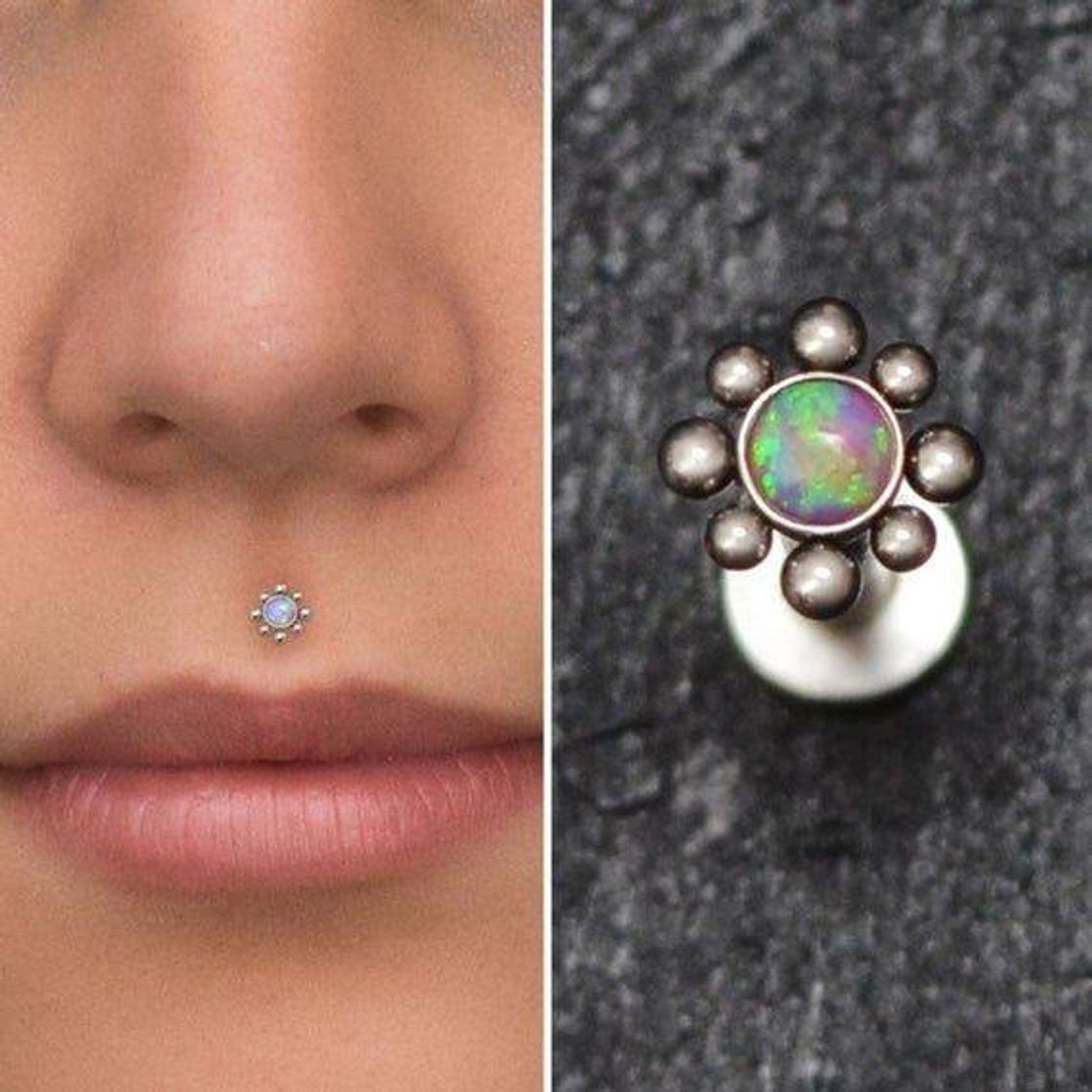 Moda Piercing medusa,tem diversas jóias, faça com um profissional