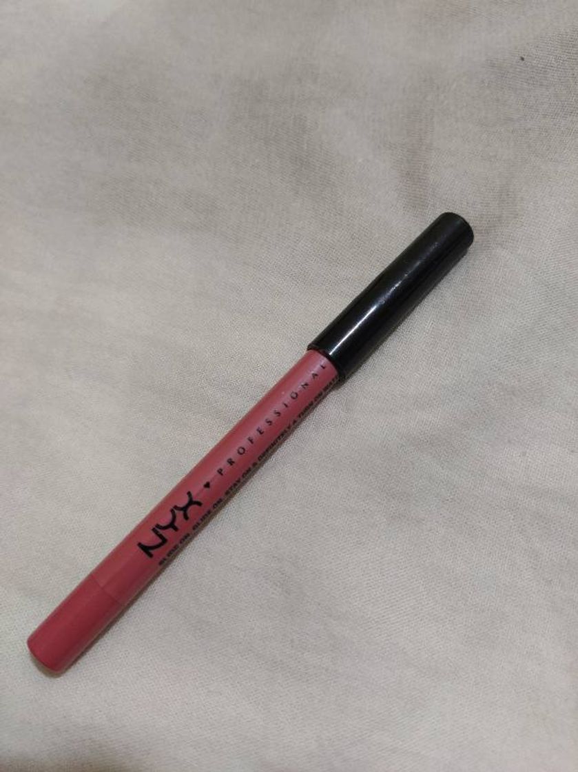 Moda Perfilador de labios Slide On Lip Pencil | NYX Professional Makeup