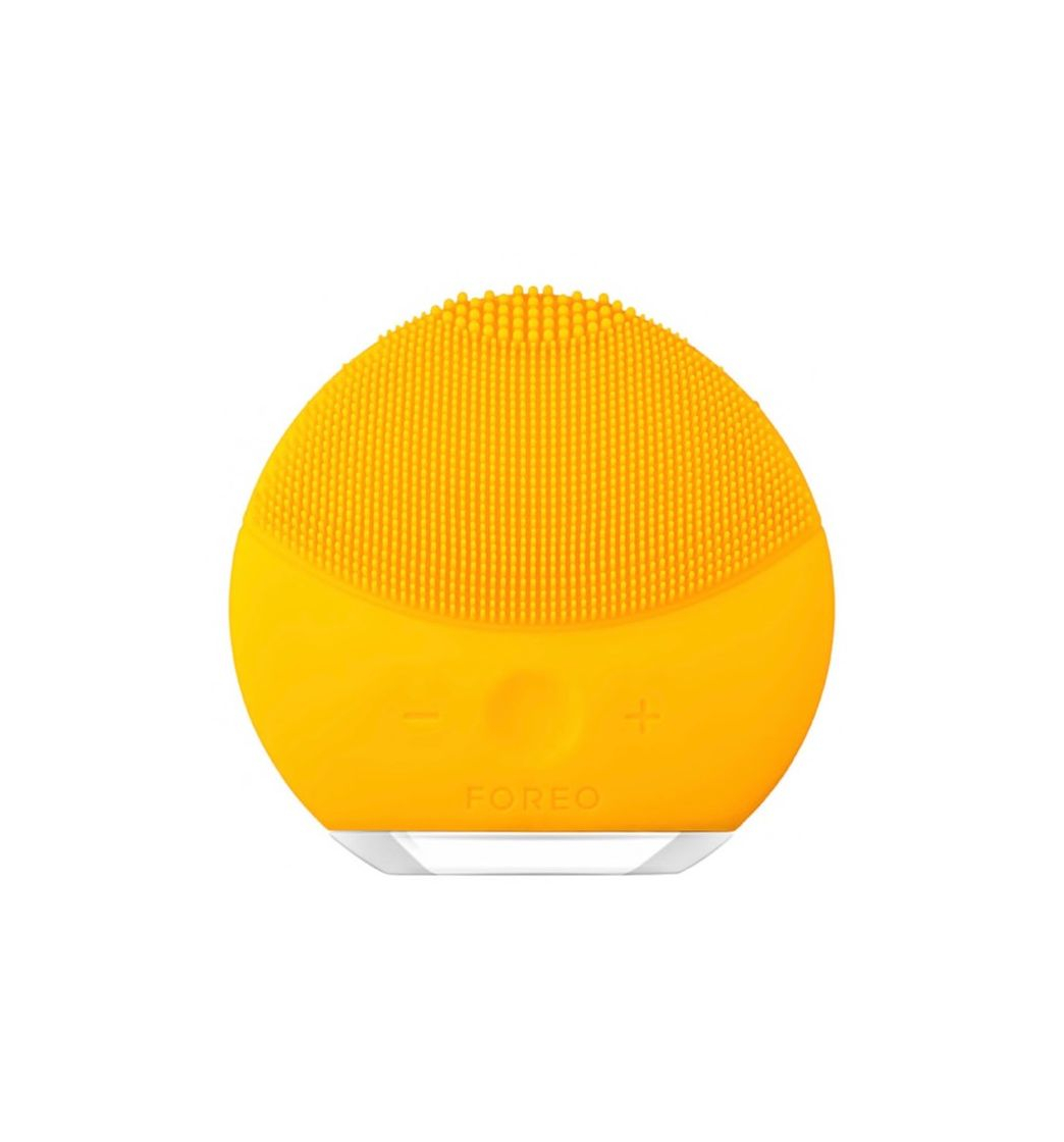 Social LUNA mini 2 Fuchsia - Dispositivo de limpieza facial of FOREO