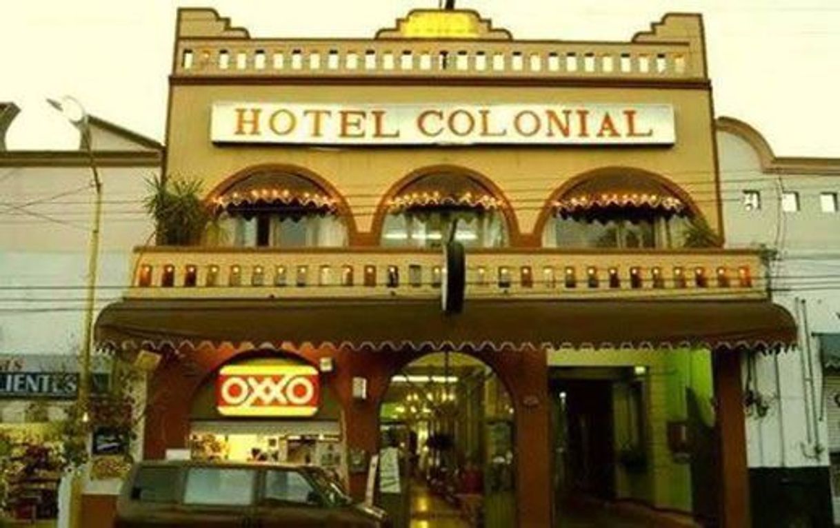 Lugar Hotel Colonial