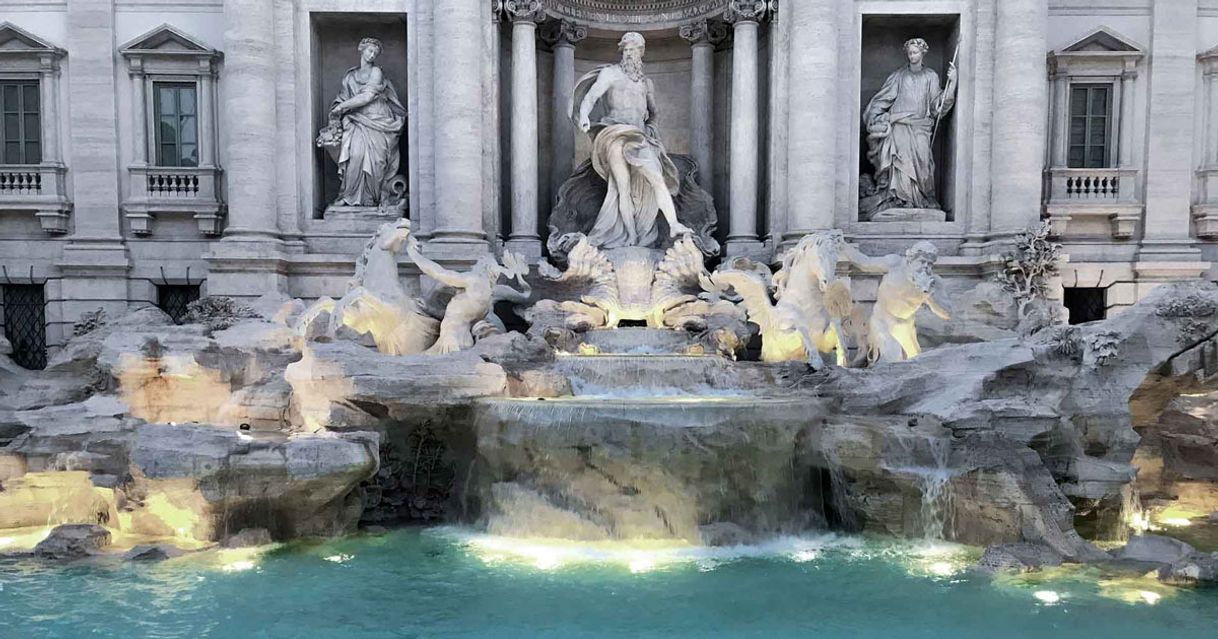 Place Fontana di Trevi