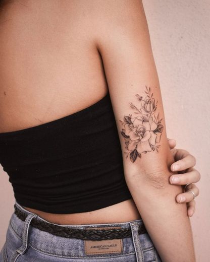 Tatuagem feminina 