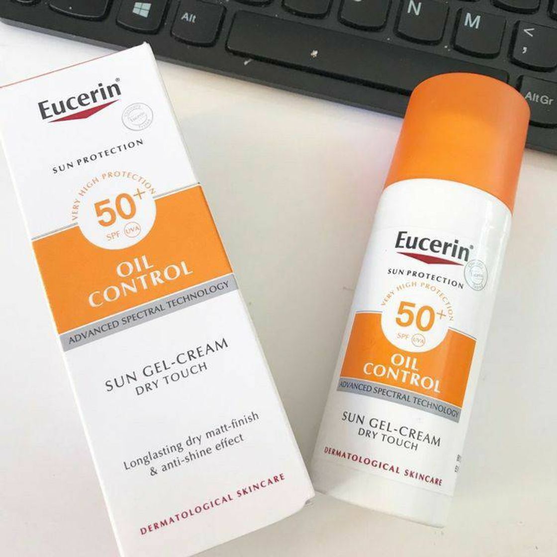 Fashion protetor eucerin 