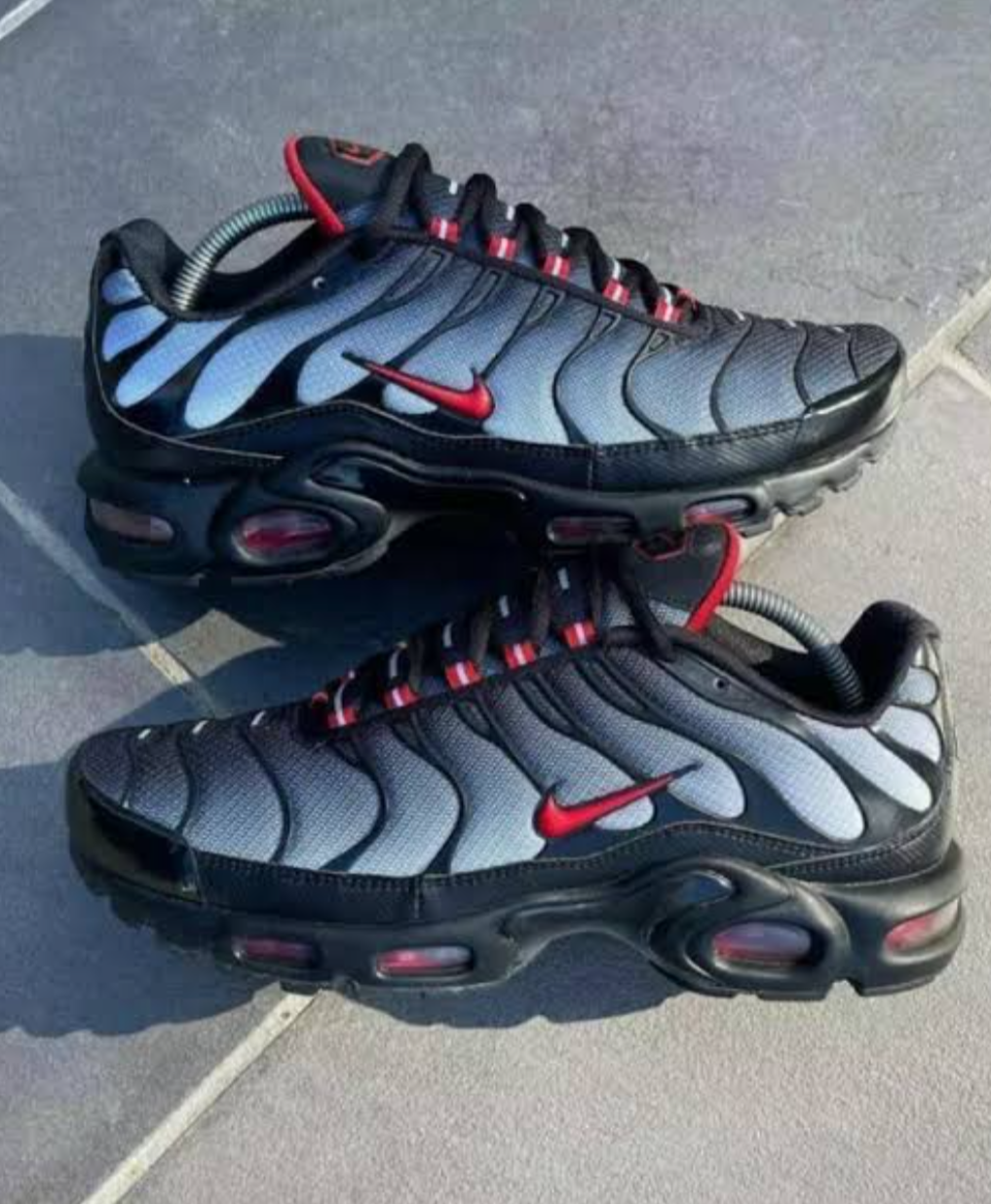 Moda Nike Air Max TN Plus Preto/Cinza 