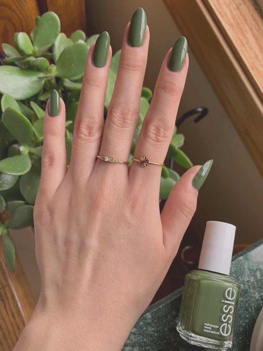 Moda unhas verdes