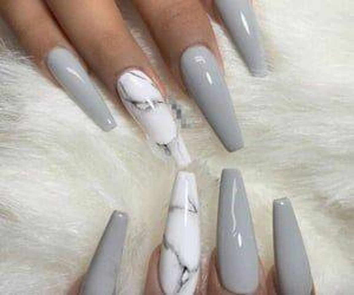 Moda Uñas grises