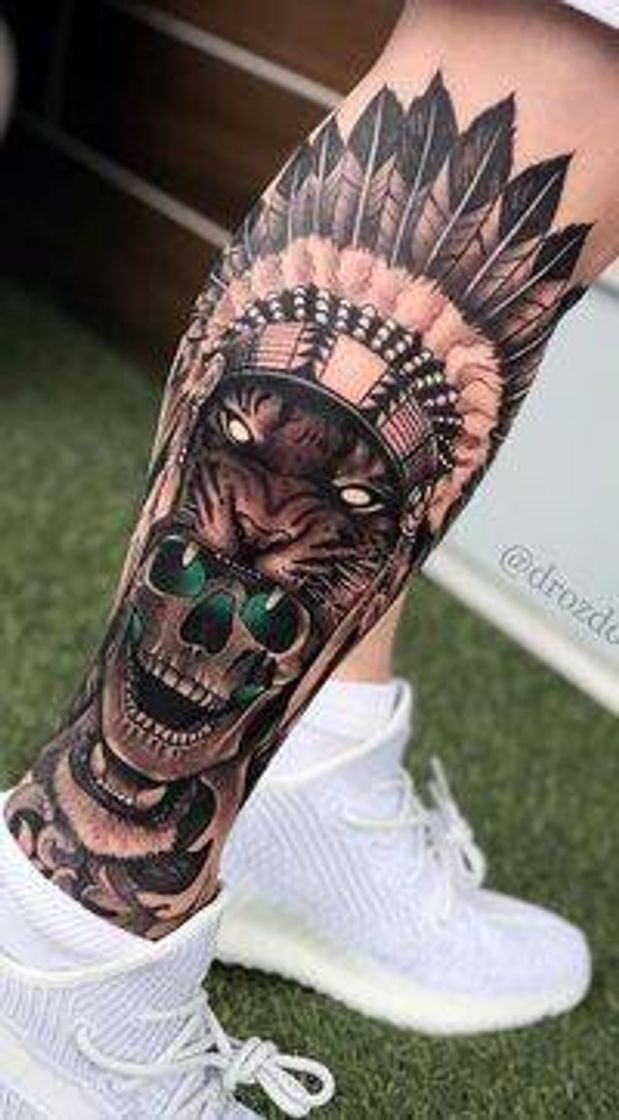 Fashion Tatuagens Masculinas na perna para você se inspirar

