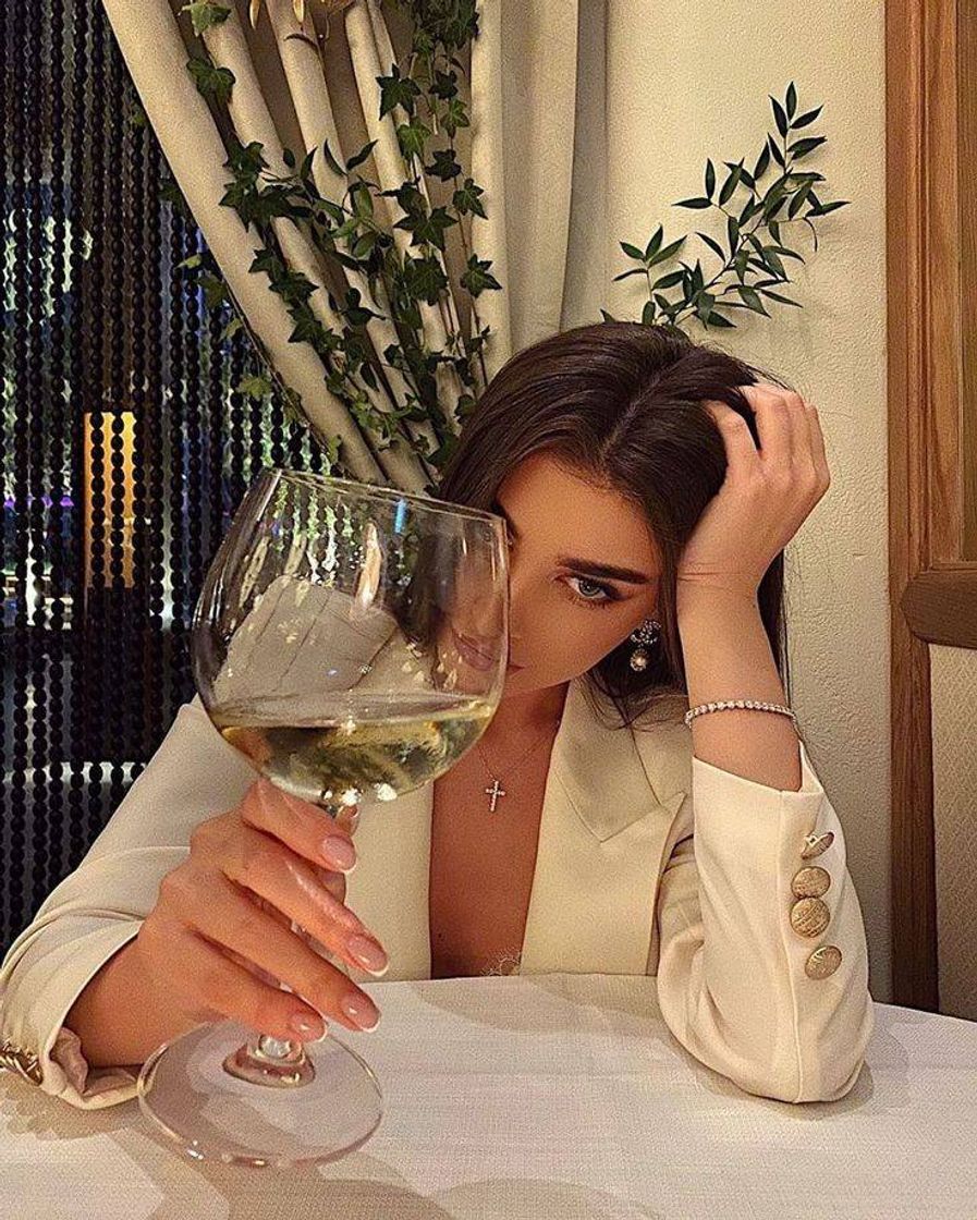 Social Woman