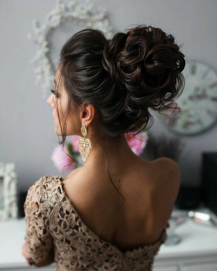 Moda Penteado para festa formal.