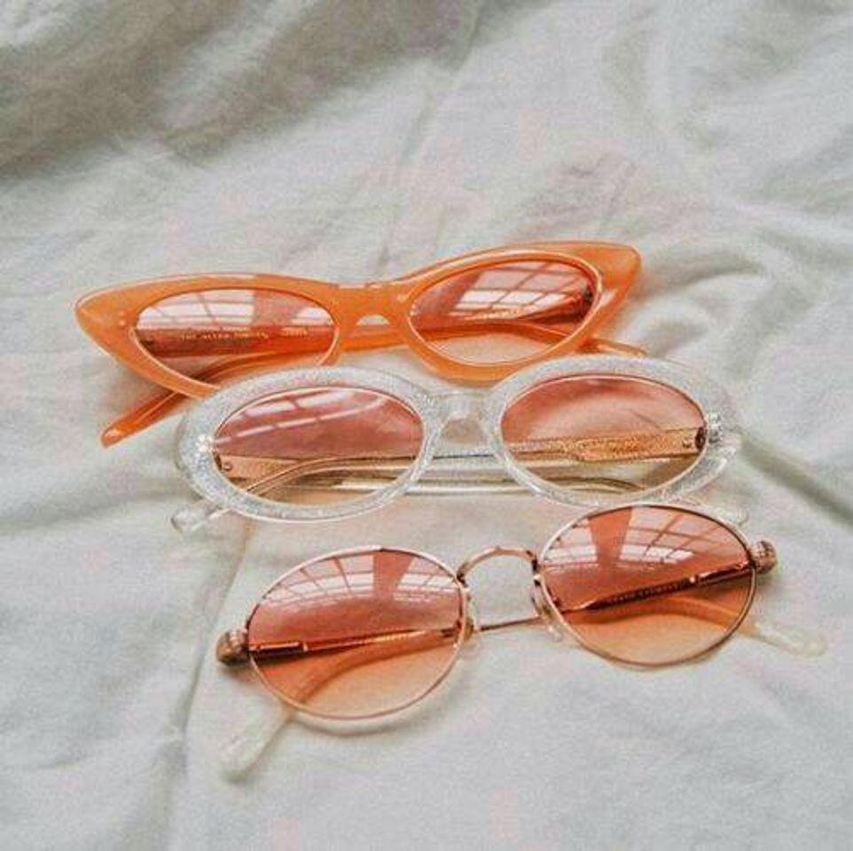 Fashion Vintagee 🍊💛