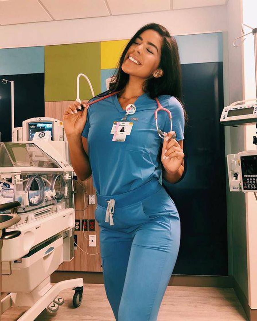 Moda Enfermeira 👩‍⚕️