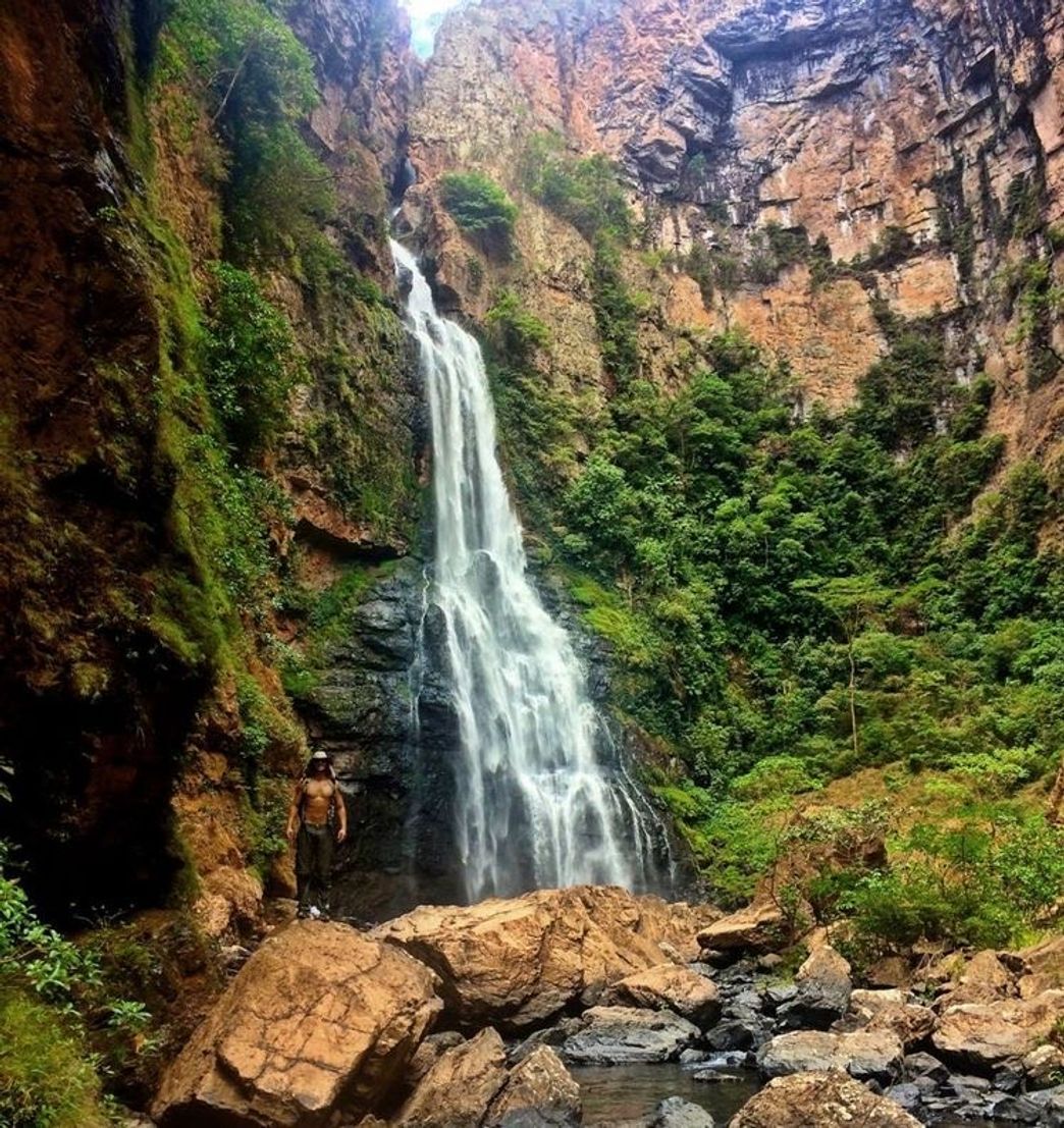 Lugar Cachoeira da Água Fria