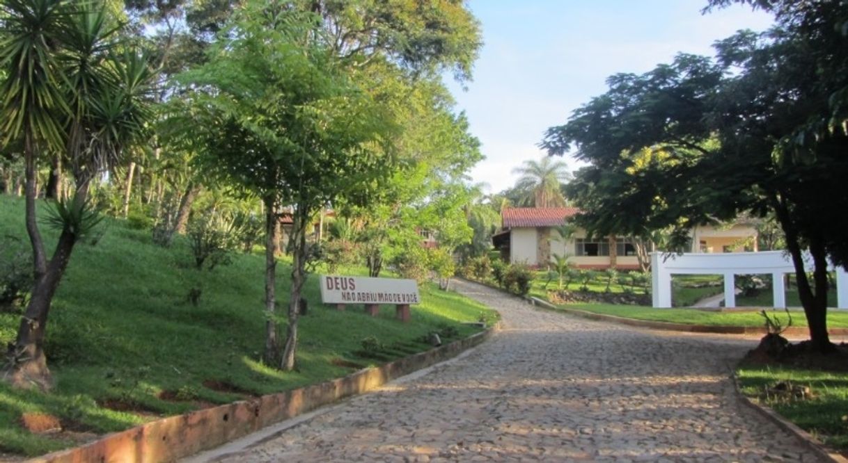 Lugar Estância Paraíso