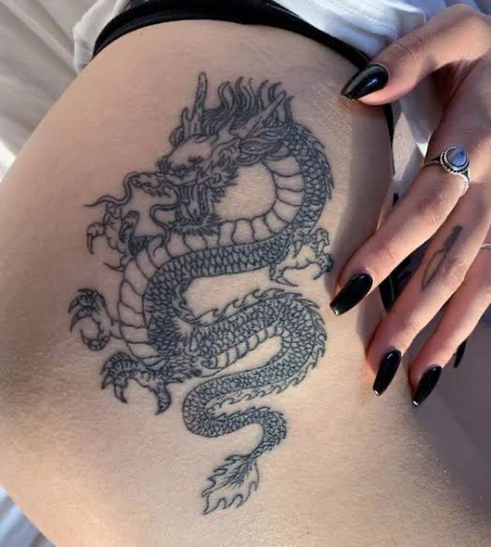 Fashion tatuagem de dragão 