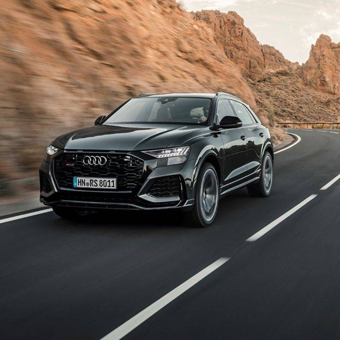 Fashion Audi Q8