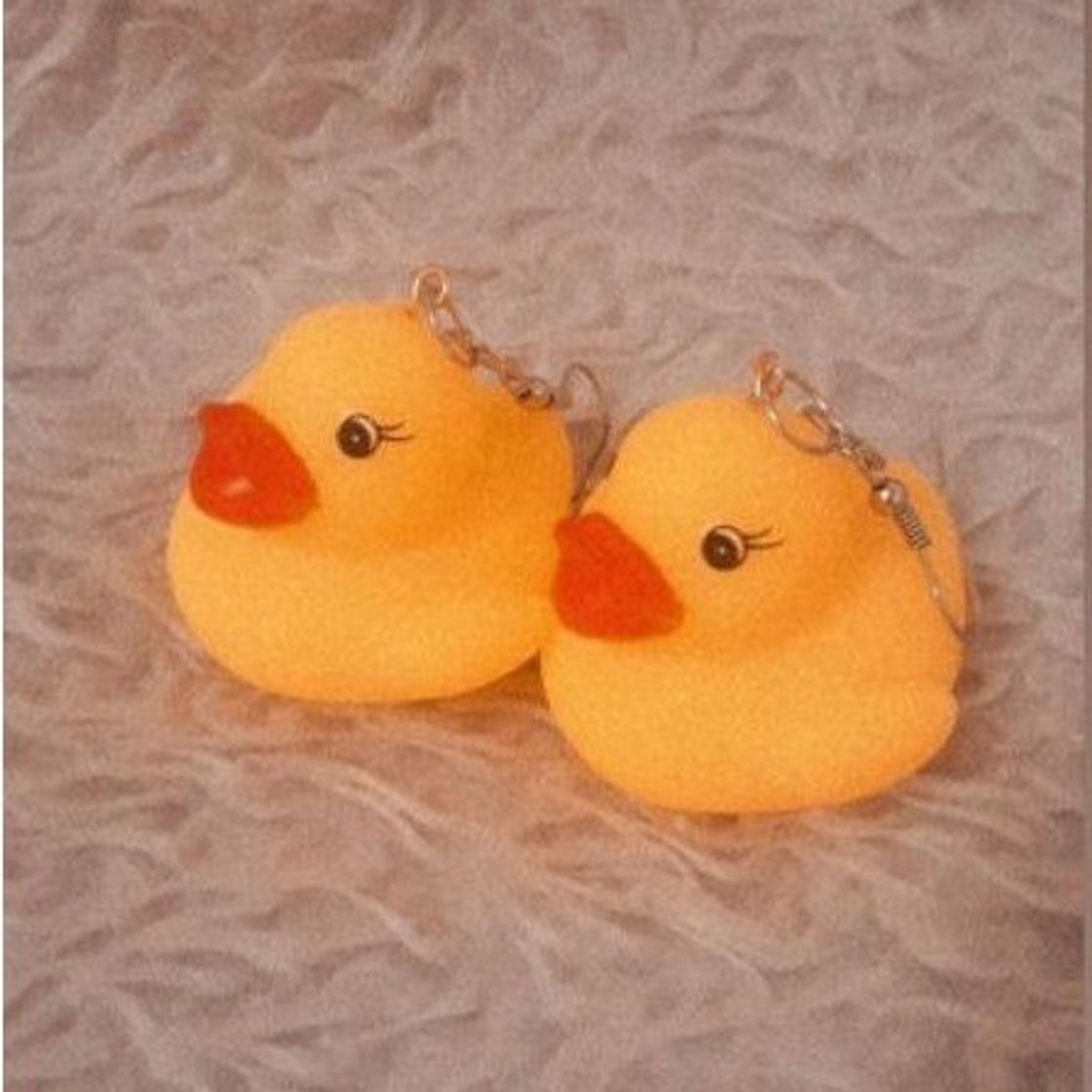 Brincos de patinho 🐤