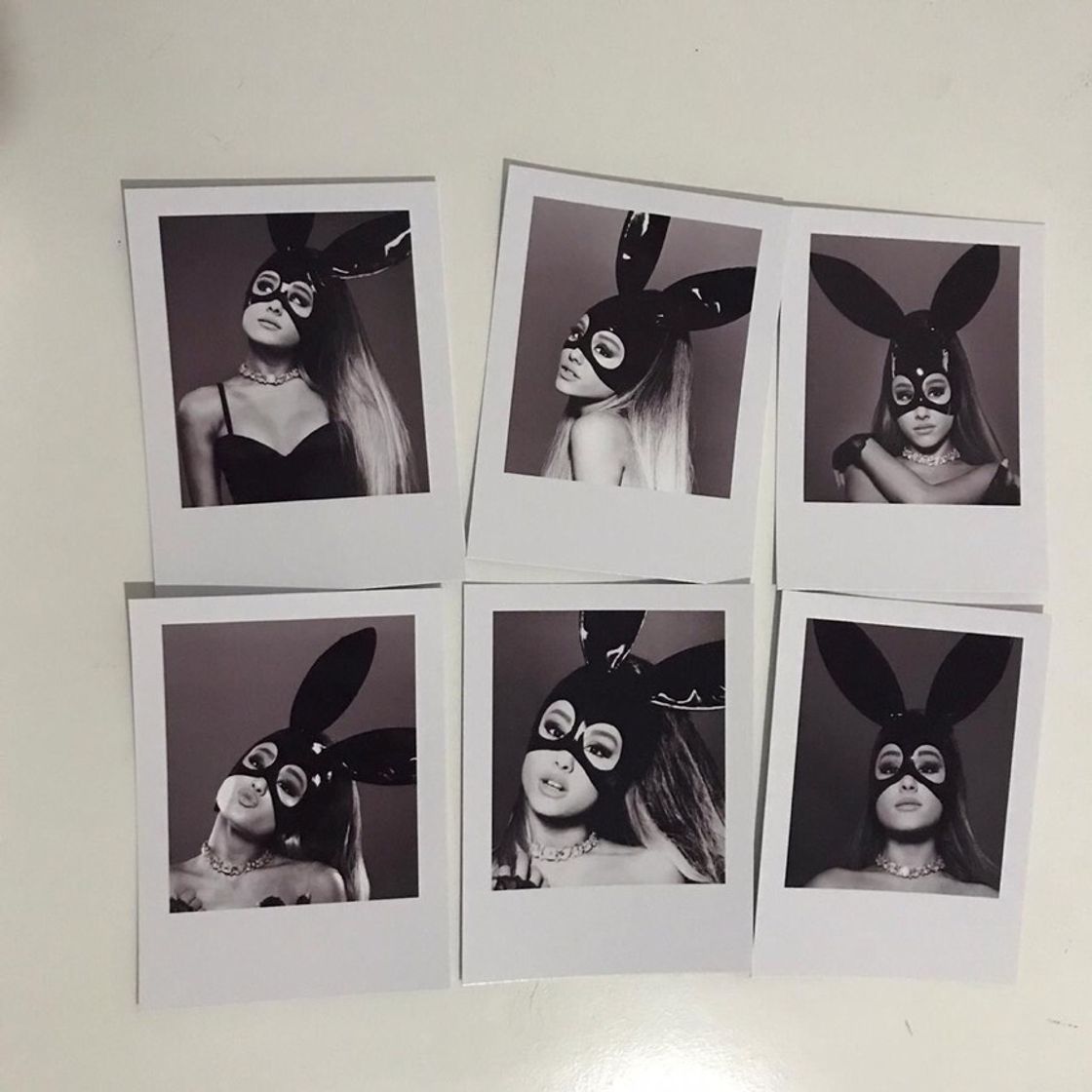 Social Polaroids Ariana Grande ⭐️