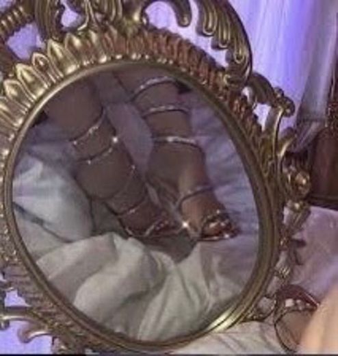Espelhos com molduras