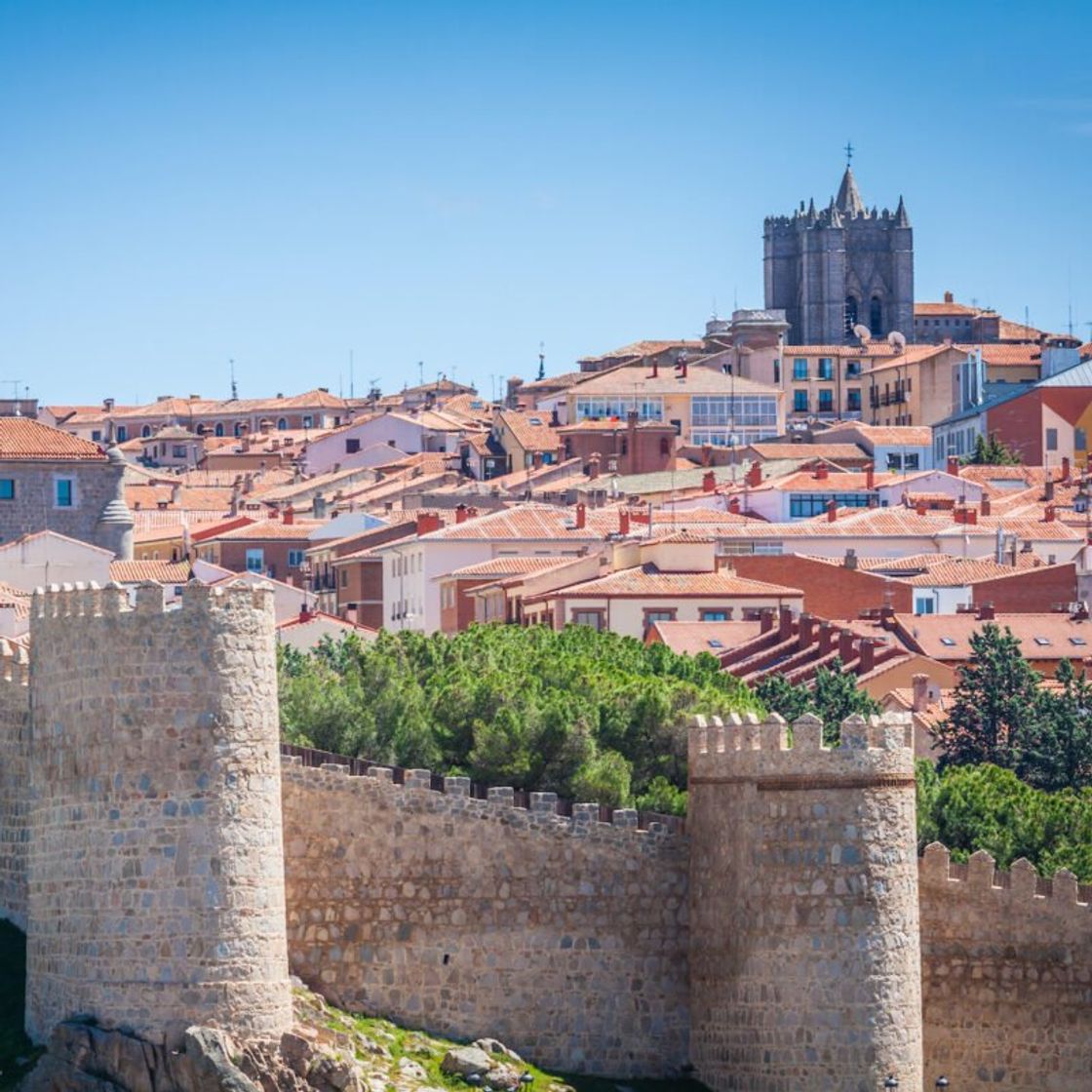 Place Ávila