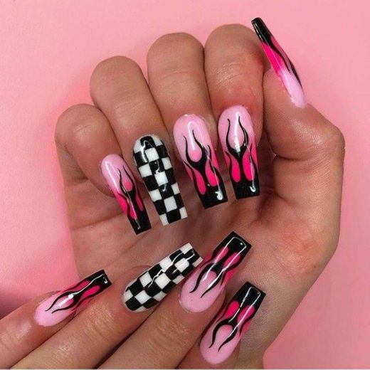 Nails fire gringas