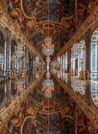 hall of mirrors, versailles, france 