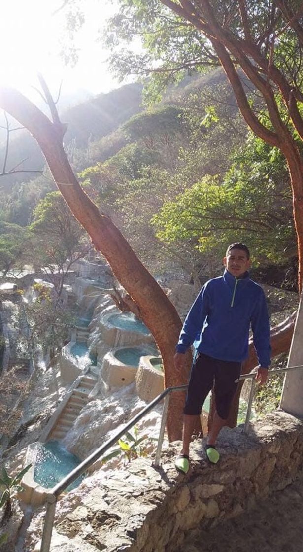 Place Grutas De Tolantongo Hidalgo México