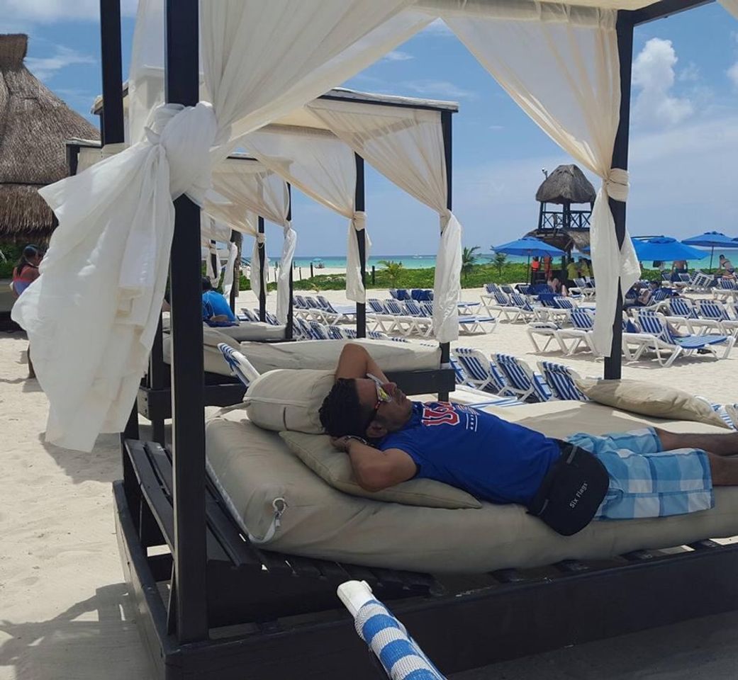 Place Playacar