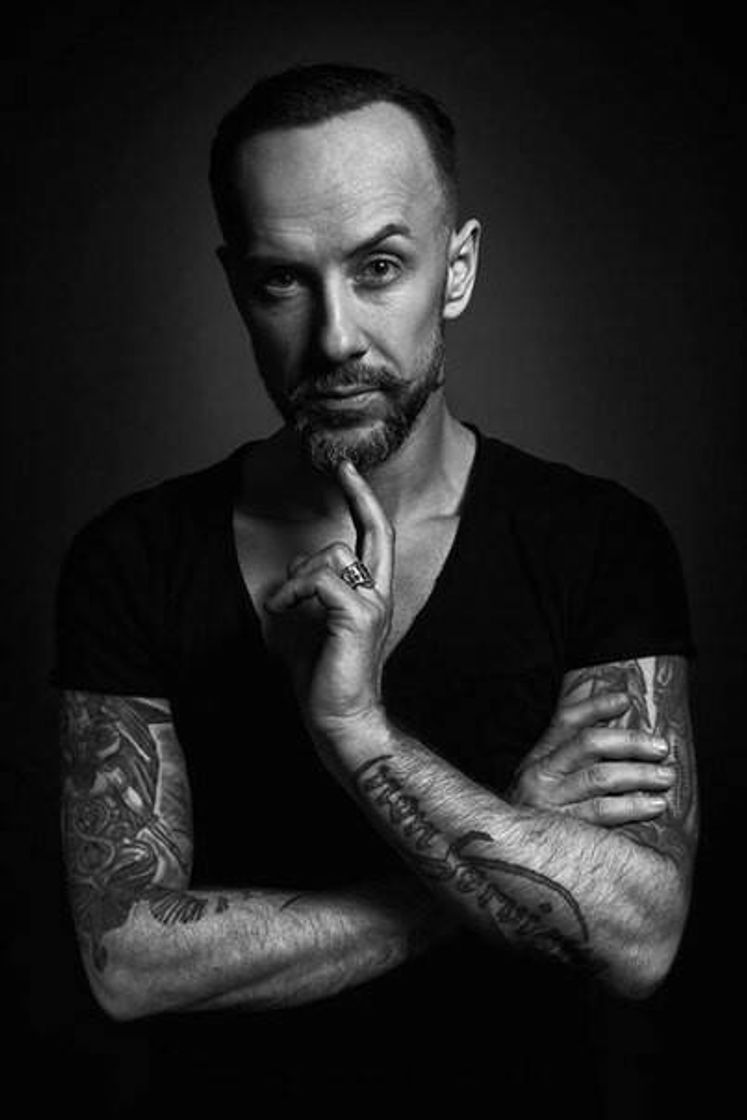 Social Adam Darski 