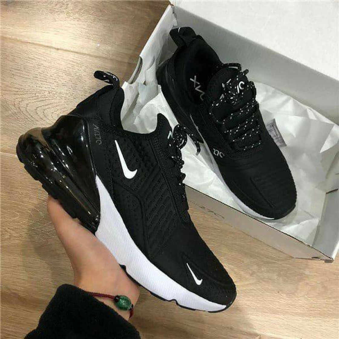 Social Nike Air