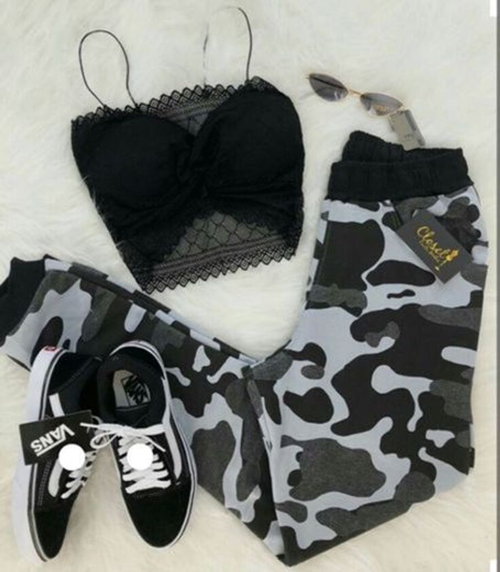 Fashion Conjunto calça top e ténis 