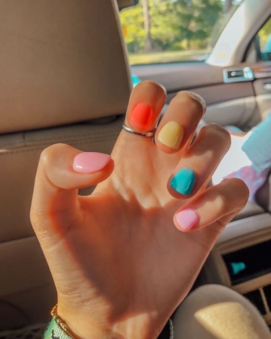 unhas coloridas 💖