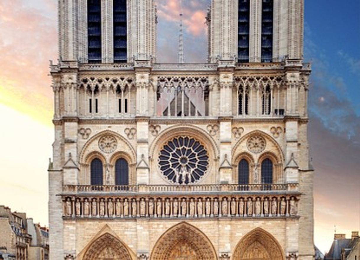 Place Catedral de Notre Dame