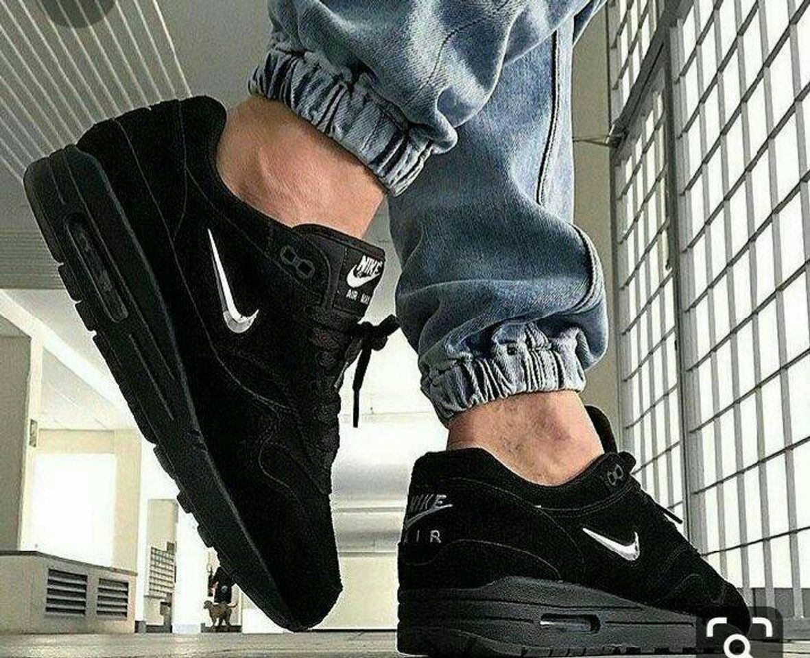 Fashion NIKE BLACK 🎲  