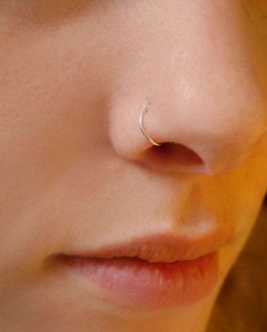 Social Piercing no nariz 