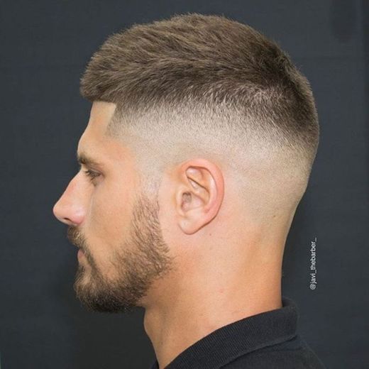 OLHA O CORTE QUE VOU FAZER NA PRÓXIMA VEZ DA BARBEARIA 👌🏻