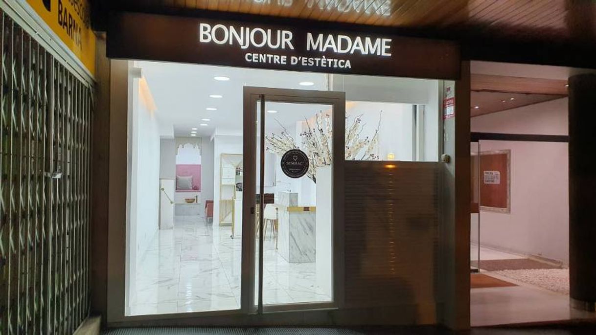 Fashion Centro de Estética Bonjour Madame 