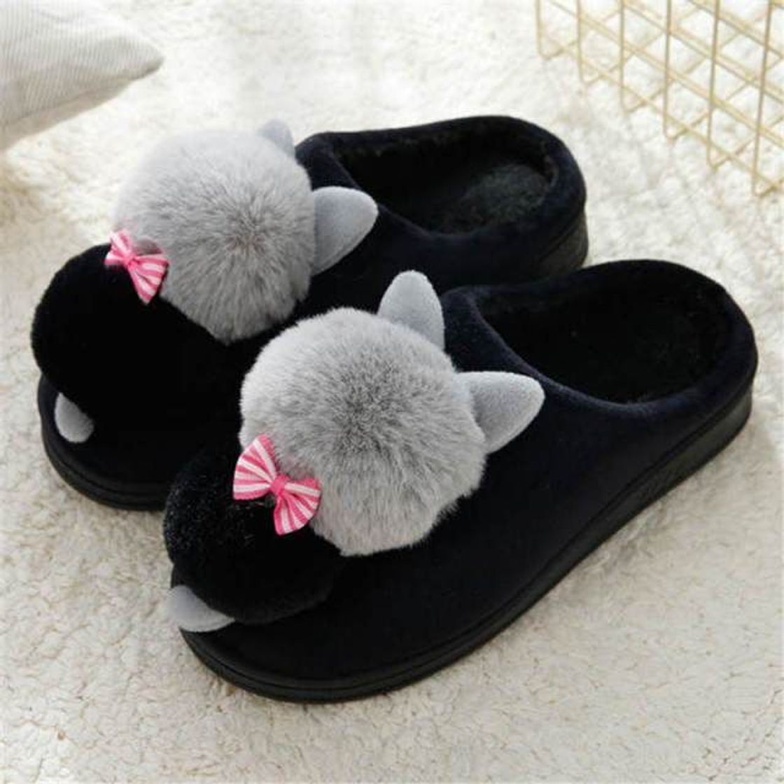 Pantufas Gata Pompom Preta