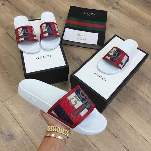 Chinelos GUCCI