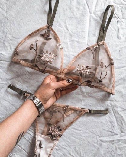 Maravilhosa essa lingerie