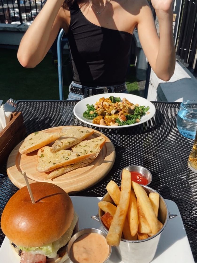 Restaurants The White House, Guildford