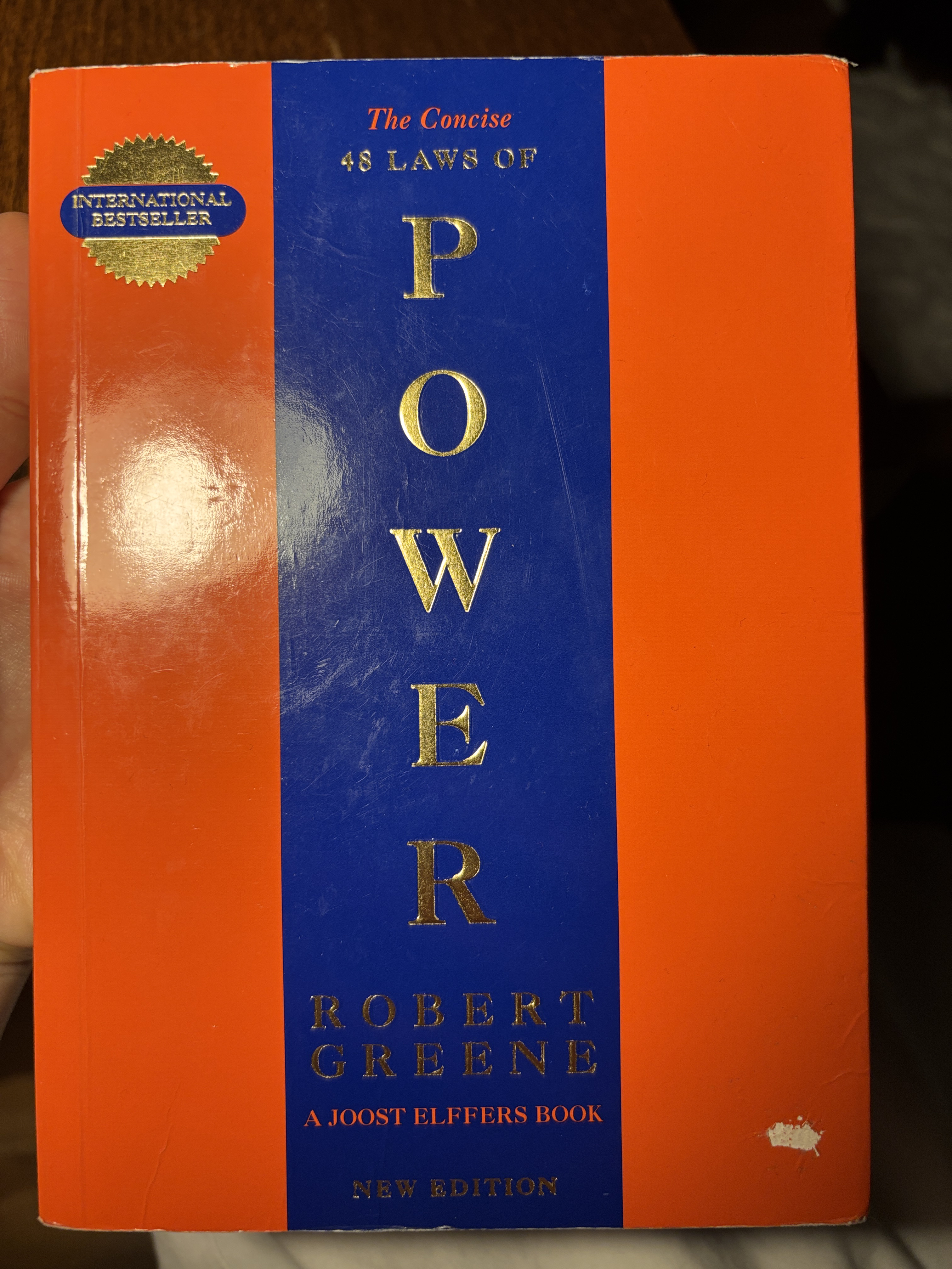 Libro 48 LAWS OF POWER