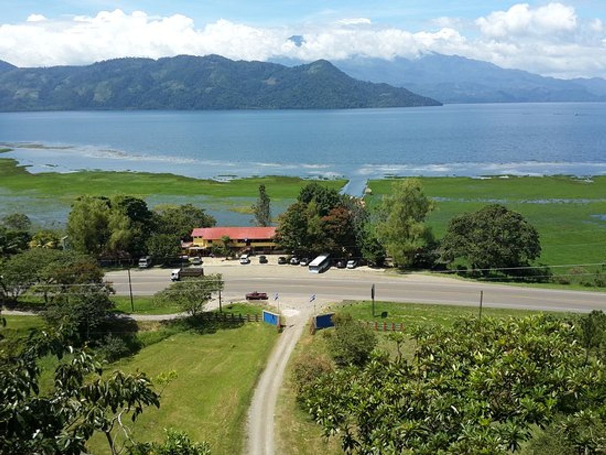 Restaurants Lago De Yojoa