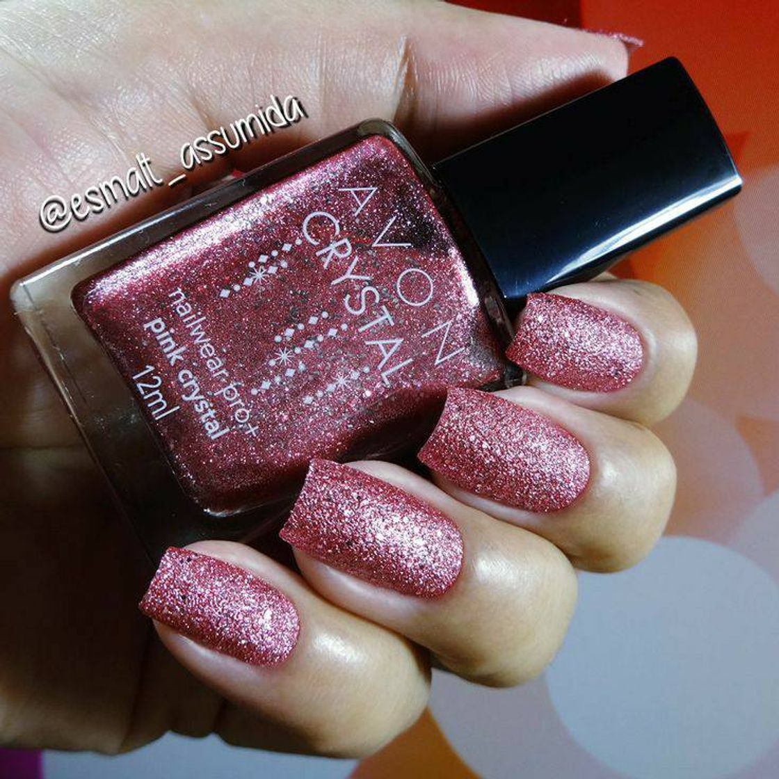 Fashion Olhem esse esmalte rosado com glitter💅