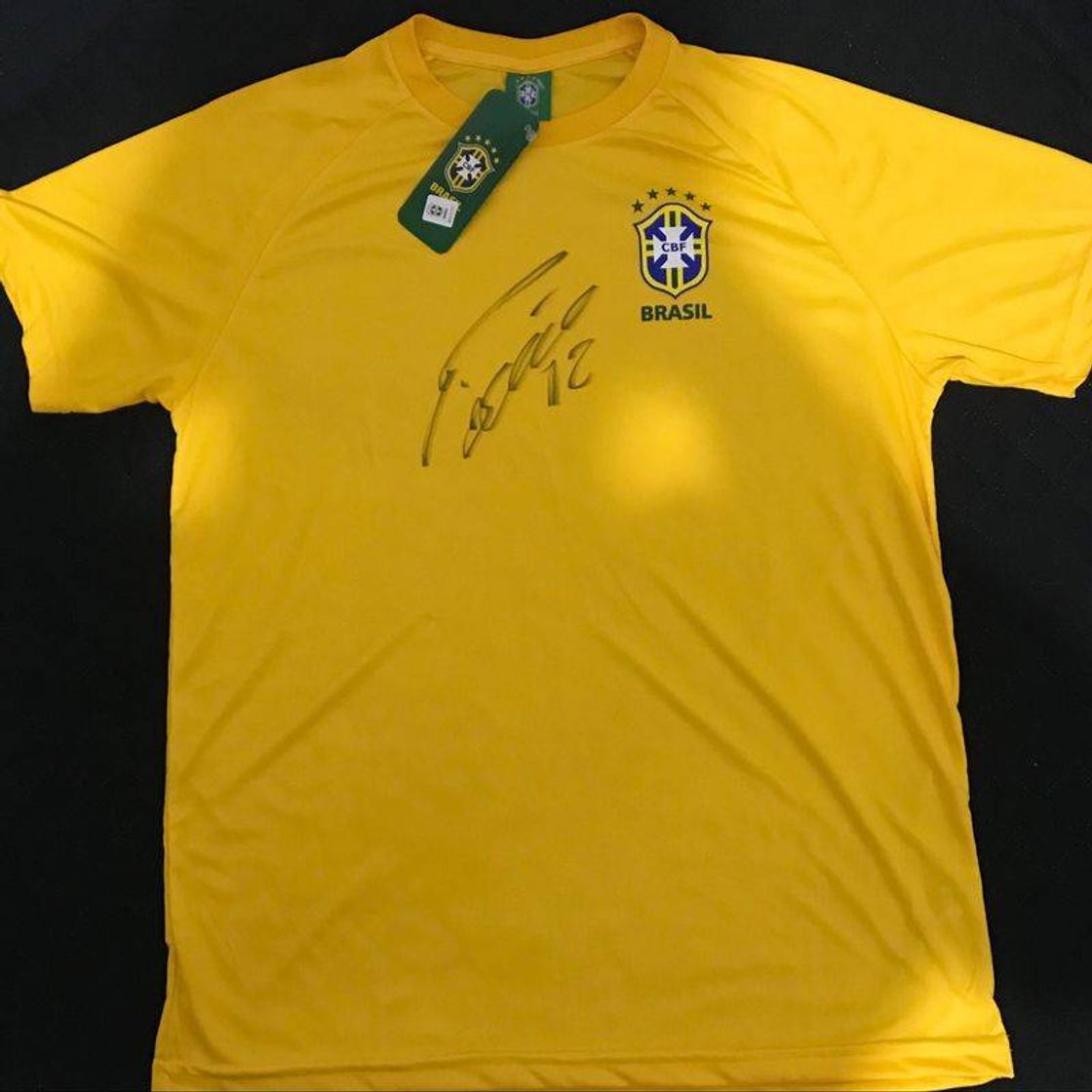 Fashion Camisa Seleção Brasileira Autografada Pelo Falcão Futsal 