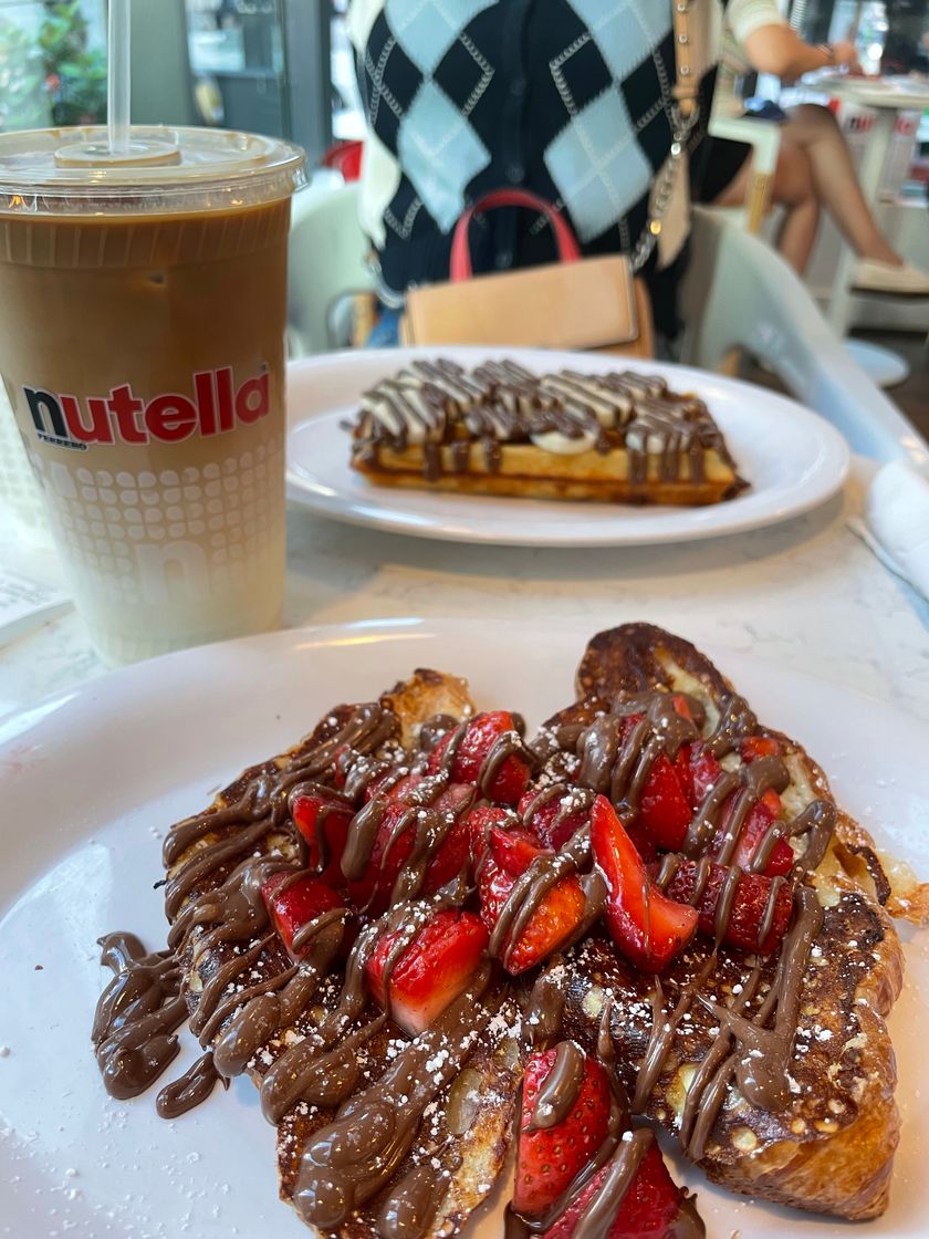 Place Nutella Cafe Chicago