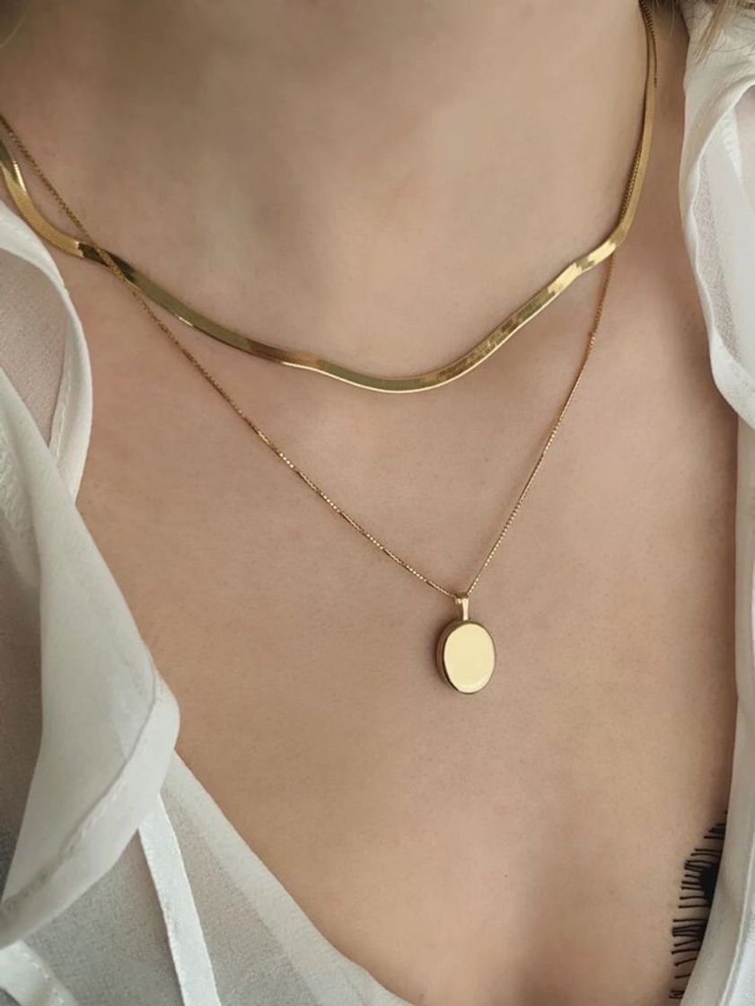 Product Maison gold oval locked necklace 