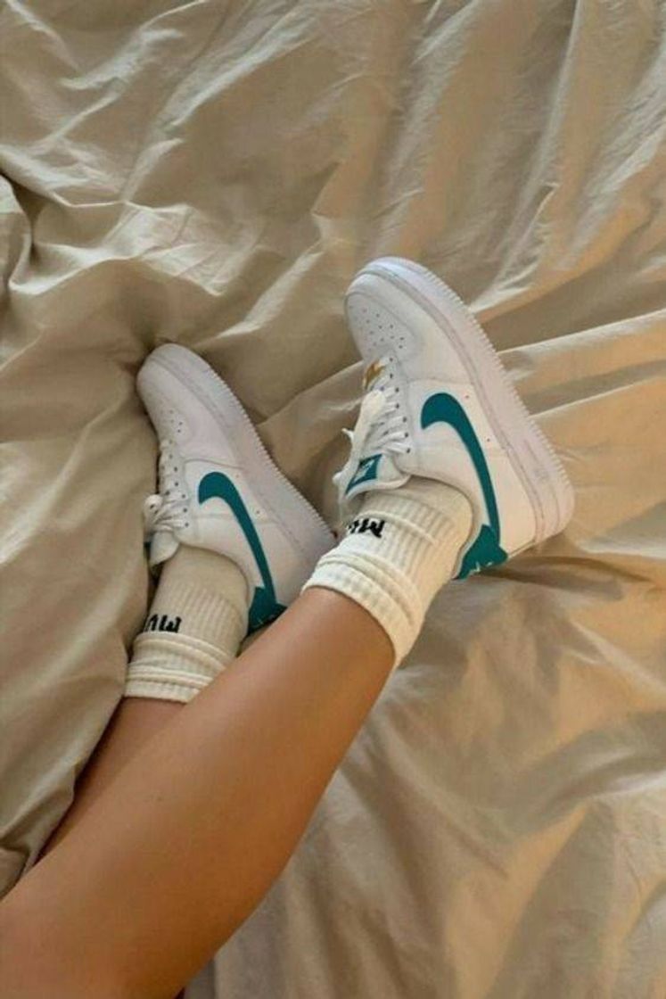 Moda Air force 1 branco e verde