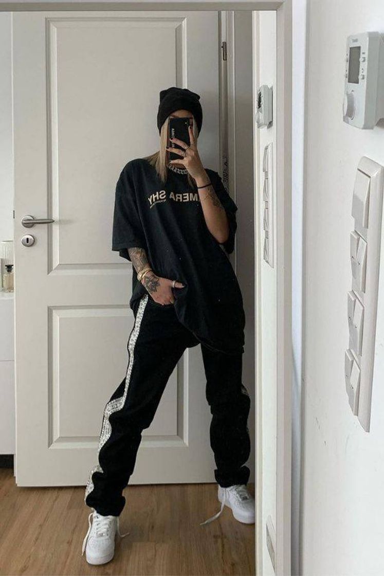Social outfit